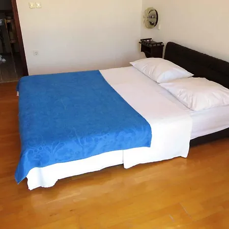 2 Vakantiehuis *
