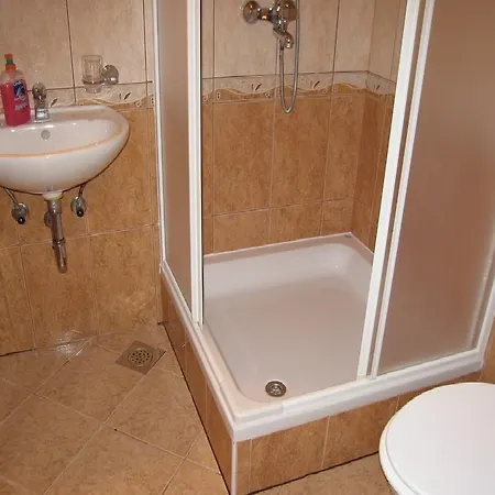 2 Vakantiehuis