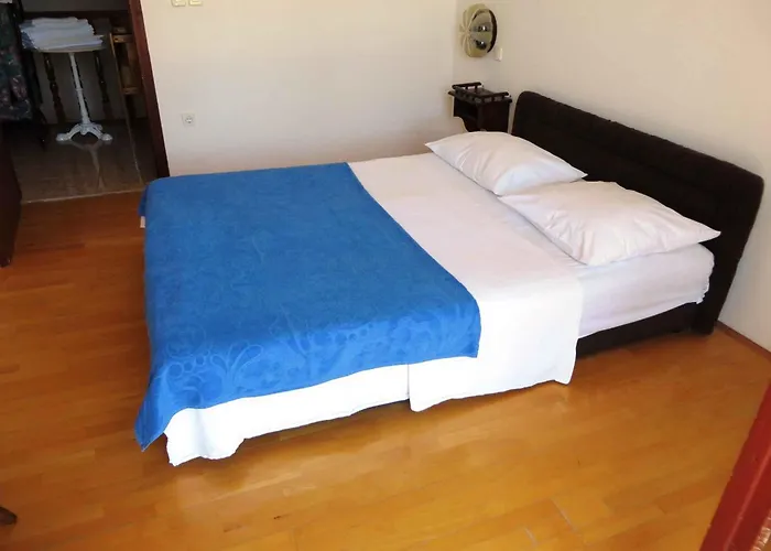 2 Holiday home *