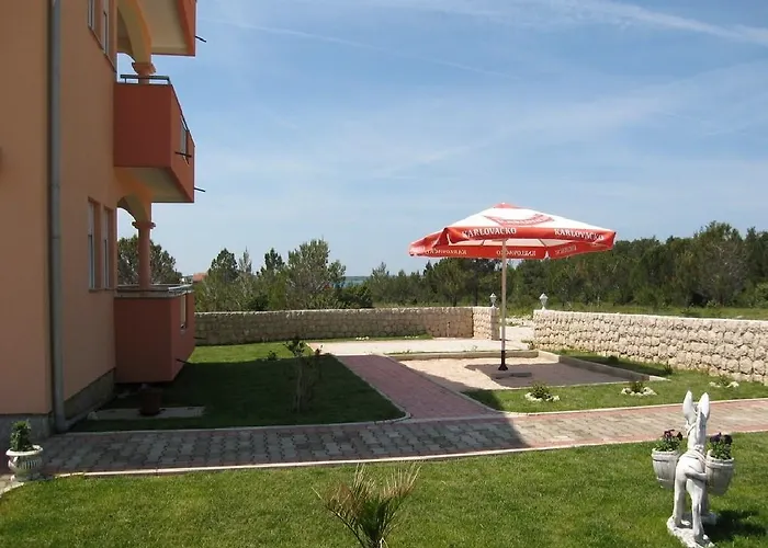 2 Holiday home *