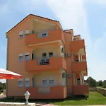 2 * Vrsi