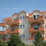 2 Casa vacanze Vrsi