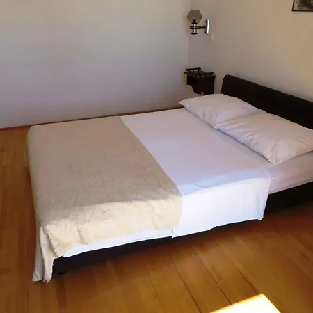 2 Vrsi